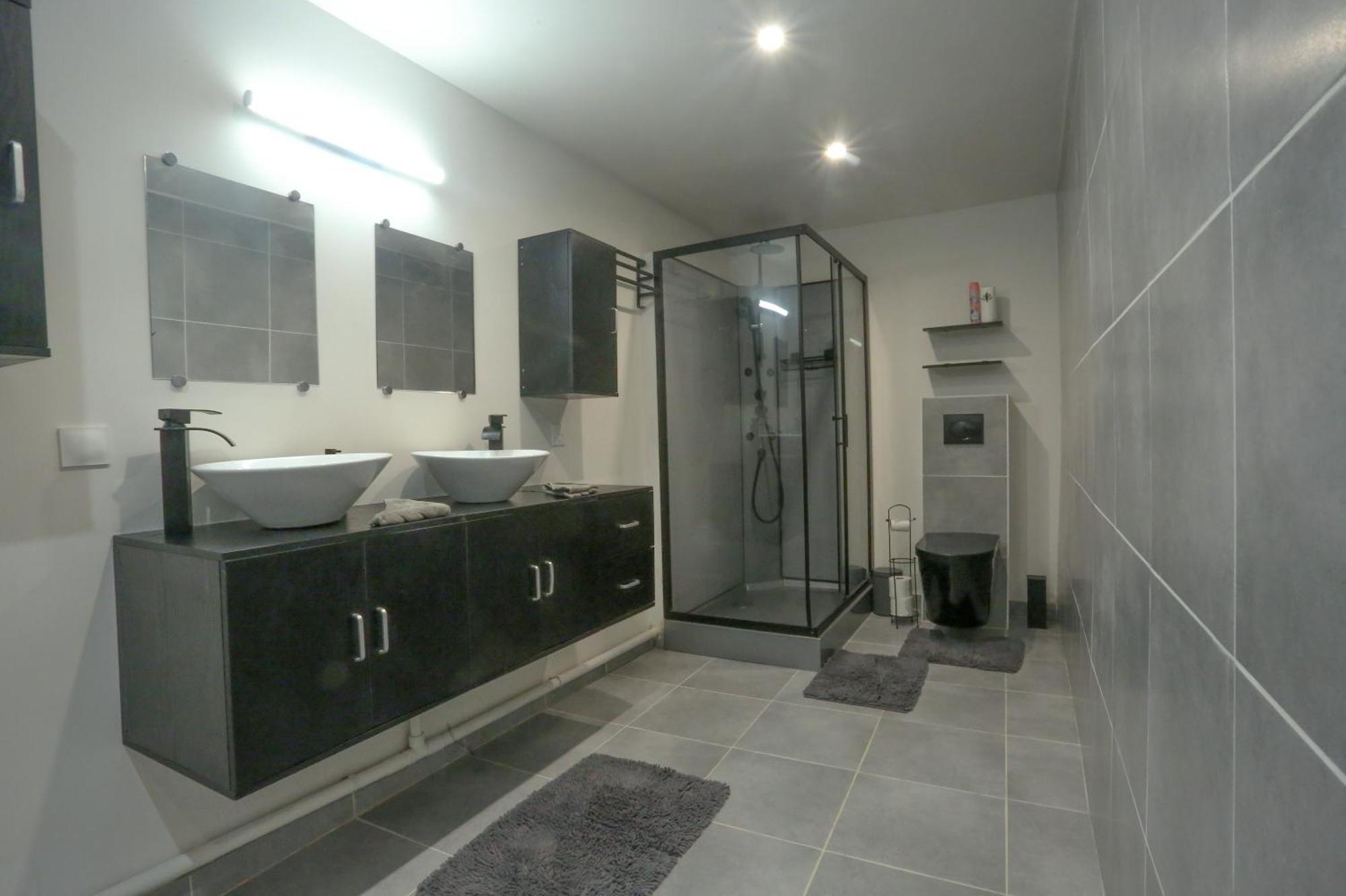 Elegant Appartement Bord De Seine Montereau-faut-Yonne Dış mekan fotoğraf